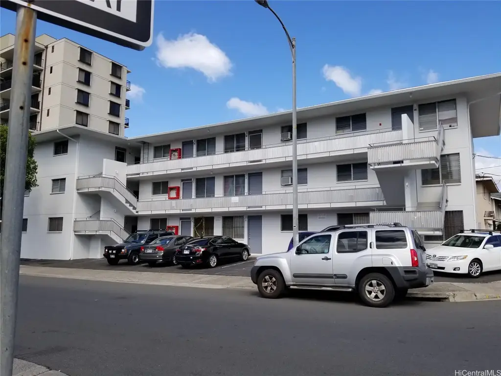 1270 Elm Street # 9, Honolulu