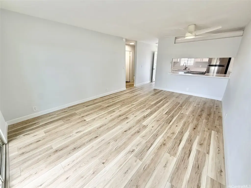 94-1451 Waipio Uka Street # L204, Waipahu