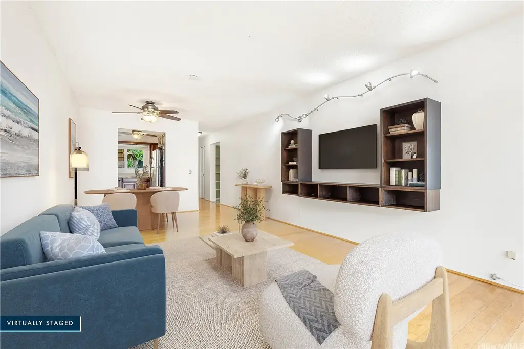 98-834 Noelani Street # 8, Pearl City