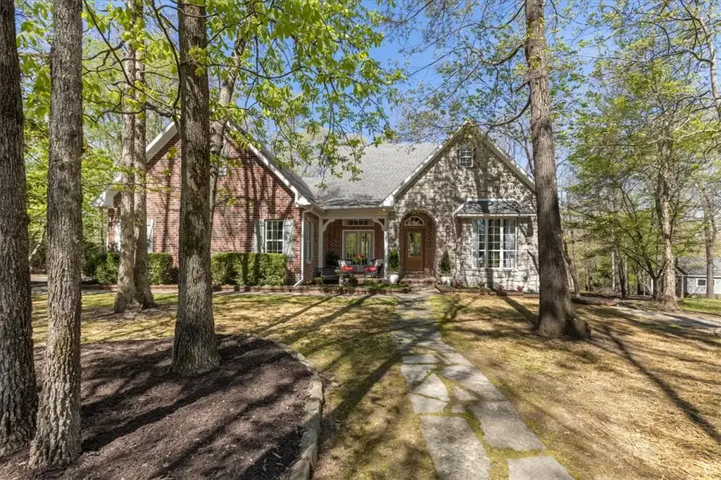6114 W Jana Place, Fayetteville