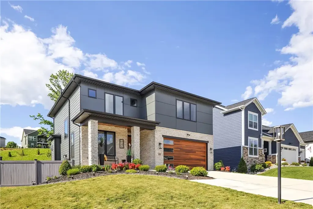 1048 Honey Locust Drive , Jeannette