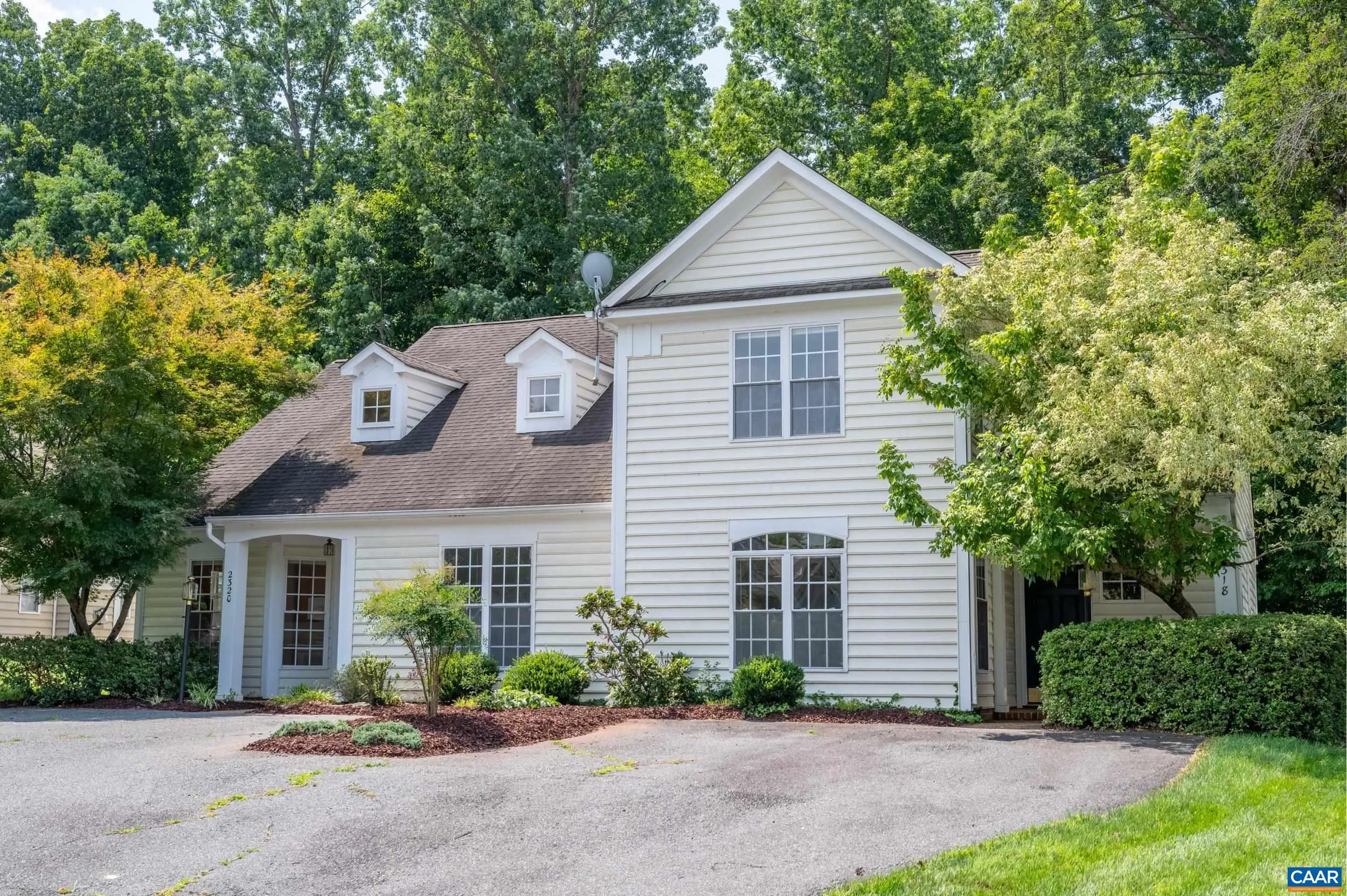 2318 Ravenswood Ct, Charlottesville