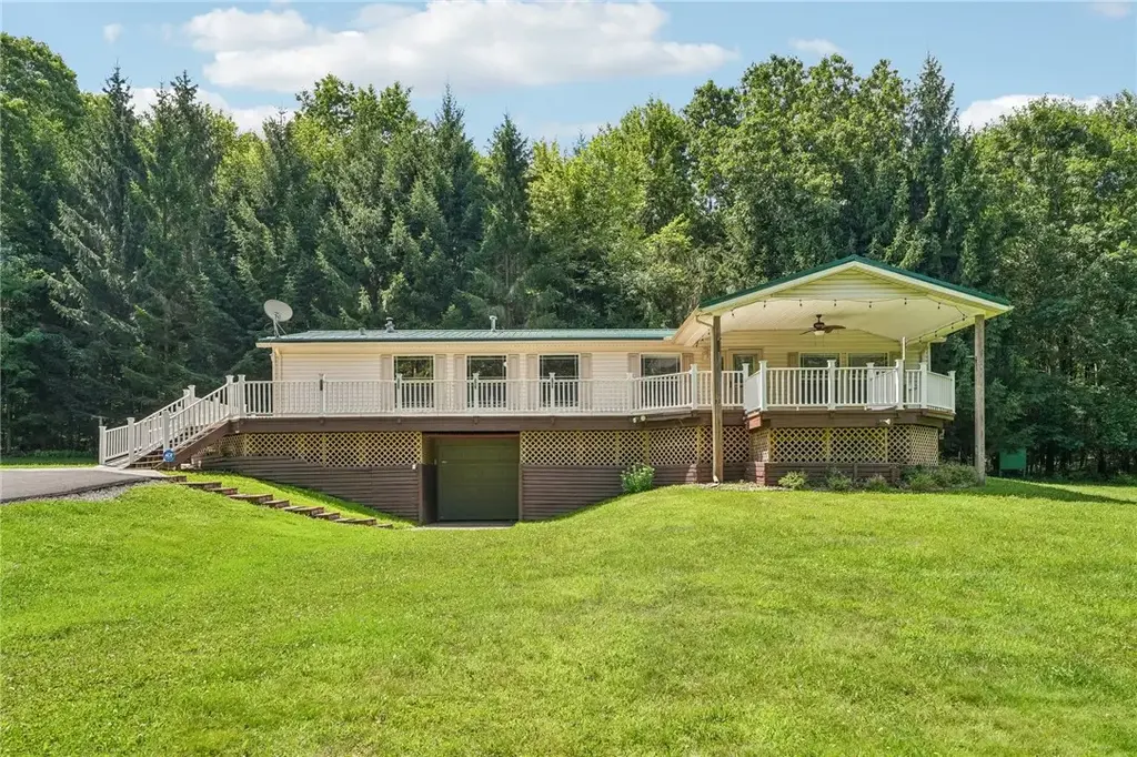953 Gibson Hill Road, Oil City