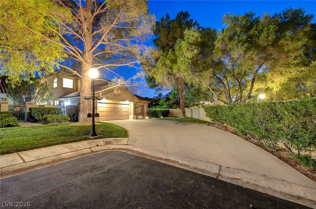 Photo of Listing #2806091