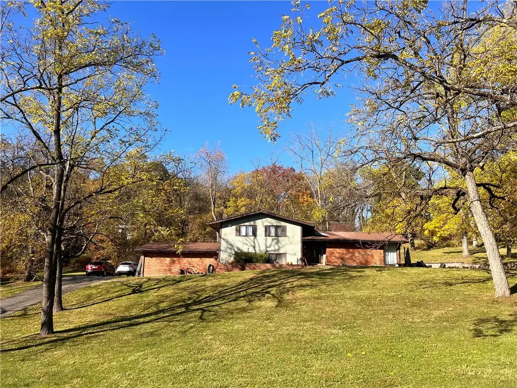306 Black Walnut Drive , Salem
