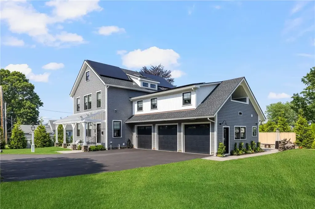 3 Oak St, Middletown