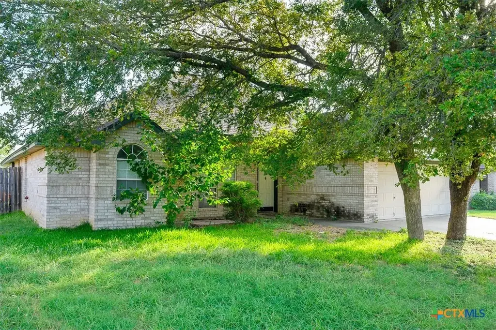 2105 Diana Loop, Harker Heights