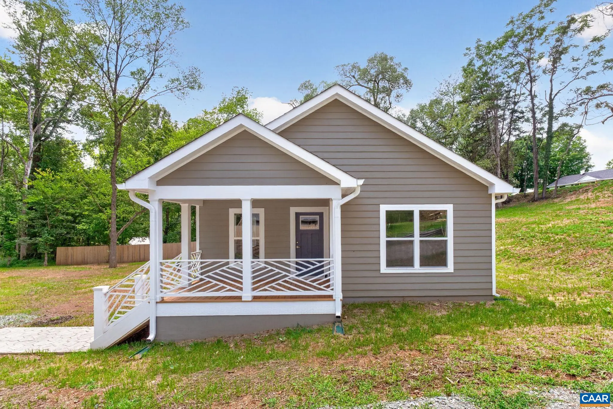 108 Bollingbrook Dr, Charlottesville