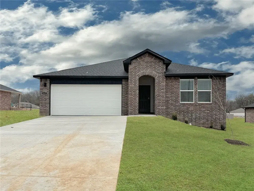 543 Oklahoma Street, Farmington