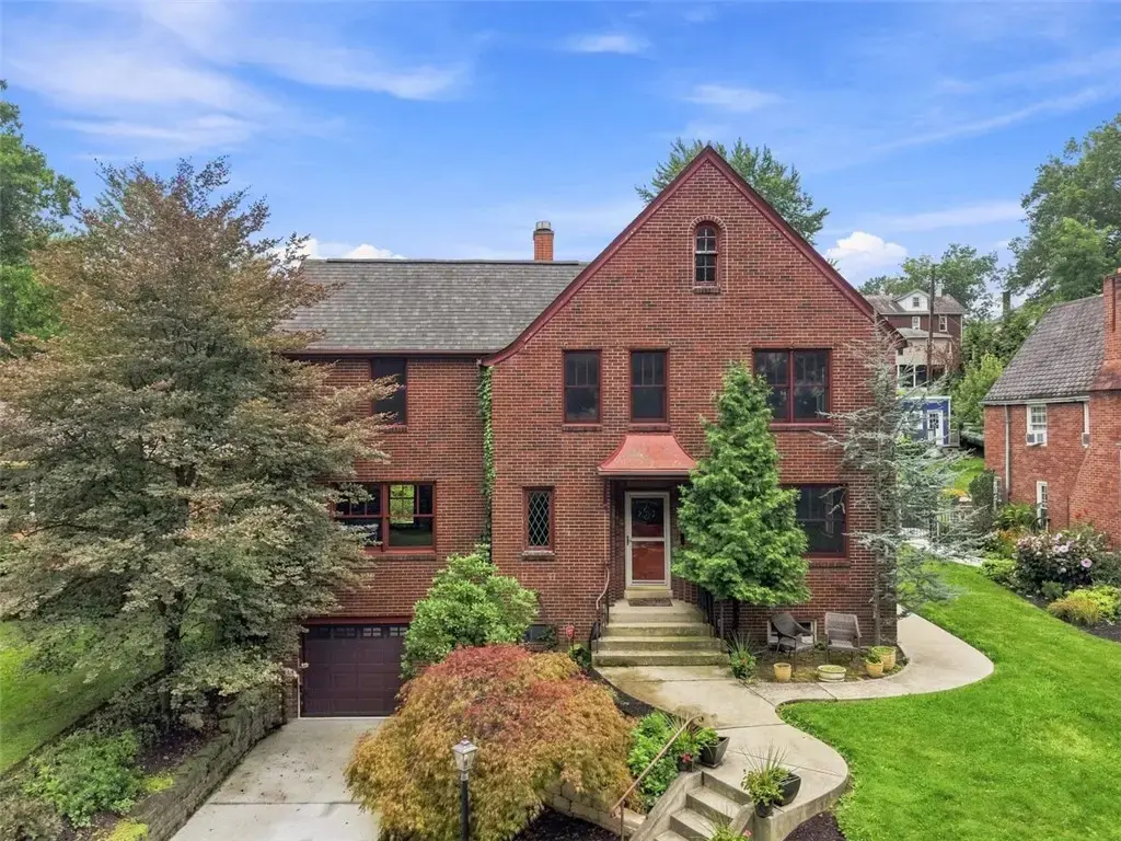 60 Fairmont Avenue, E Washington Boro