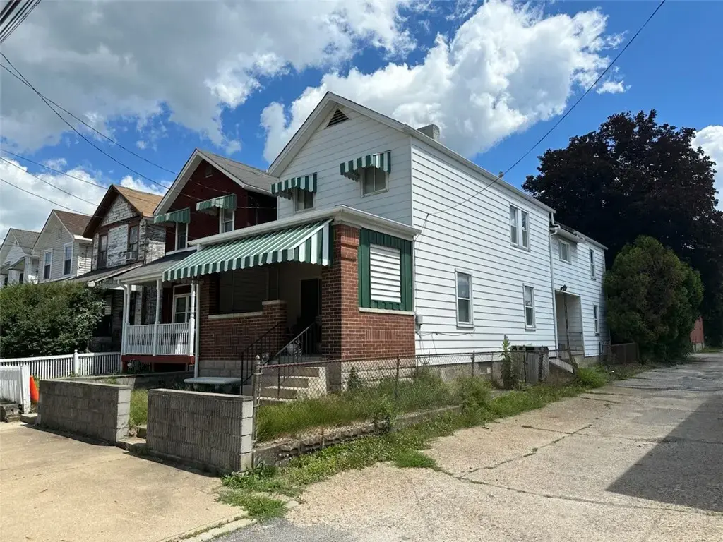 210 Munson Avenue , McKees Rocks