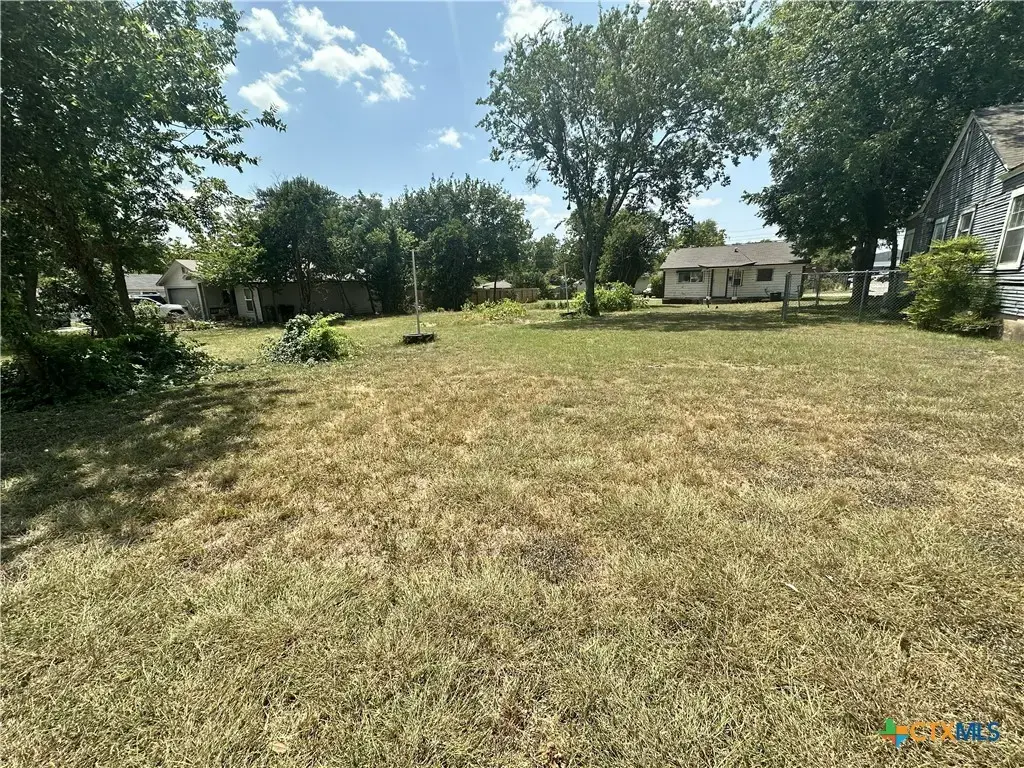 1306 S 47th Street, Temple