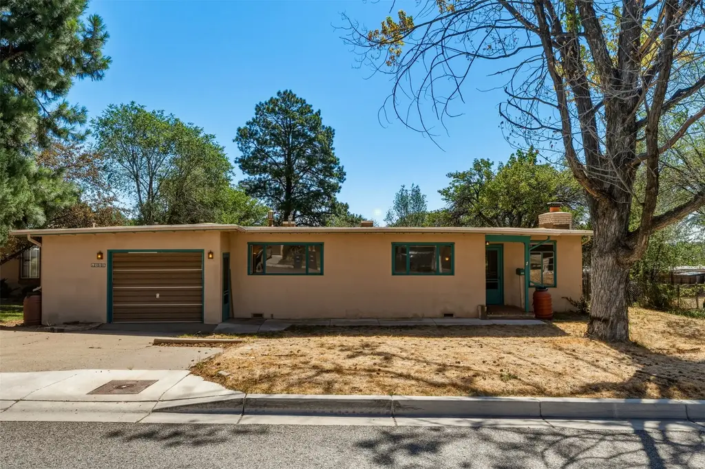 1482 44th Street, Los Alamos
