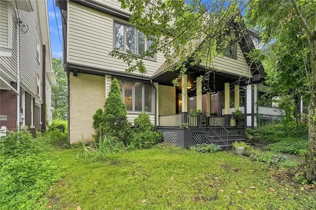 5847 Douglas Street , Squirrel Hill