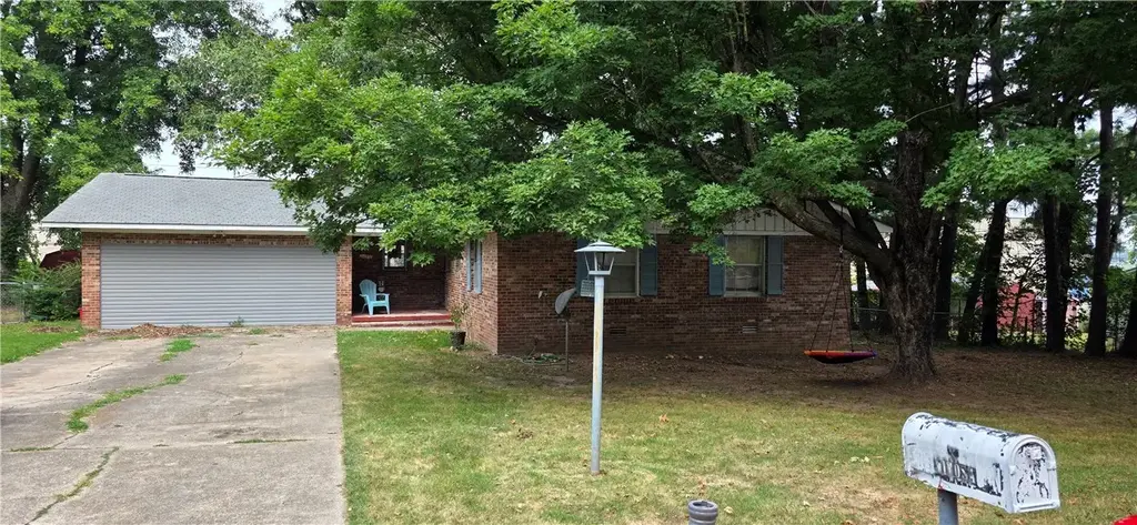 8 Mimosa Drive, Harrison