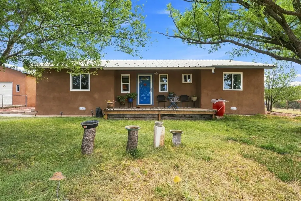 28 Corte De Canoncito, Cedar Crest