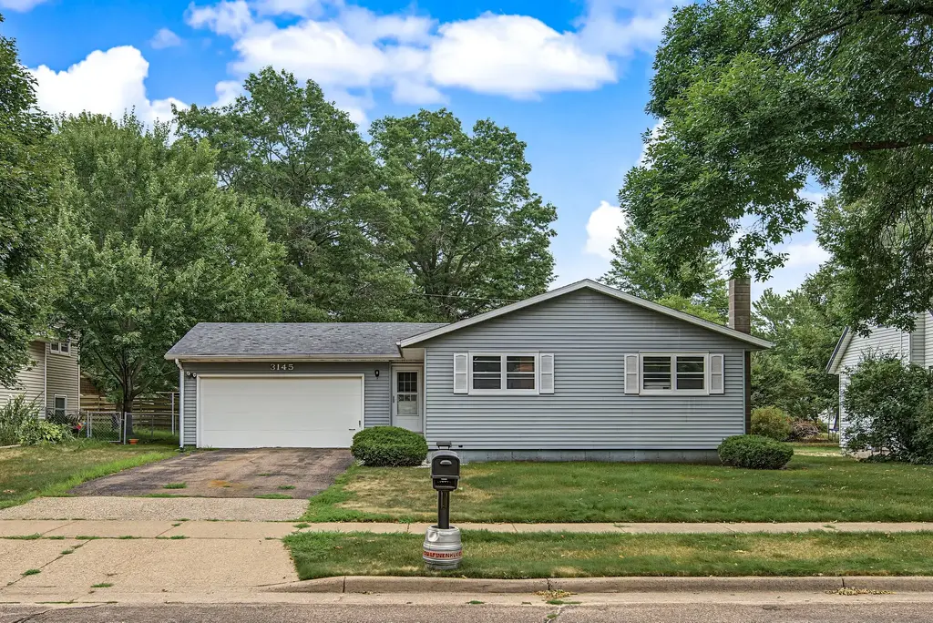 3145 Comet Avenue, Eau Claire