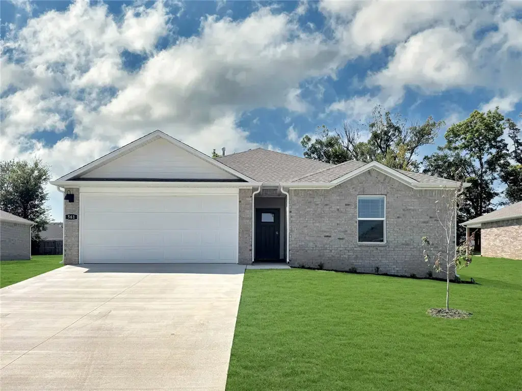 537 Oklahoma Street, Farmington