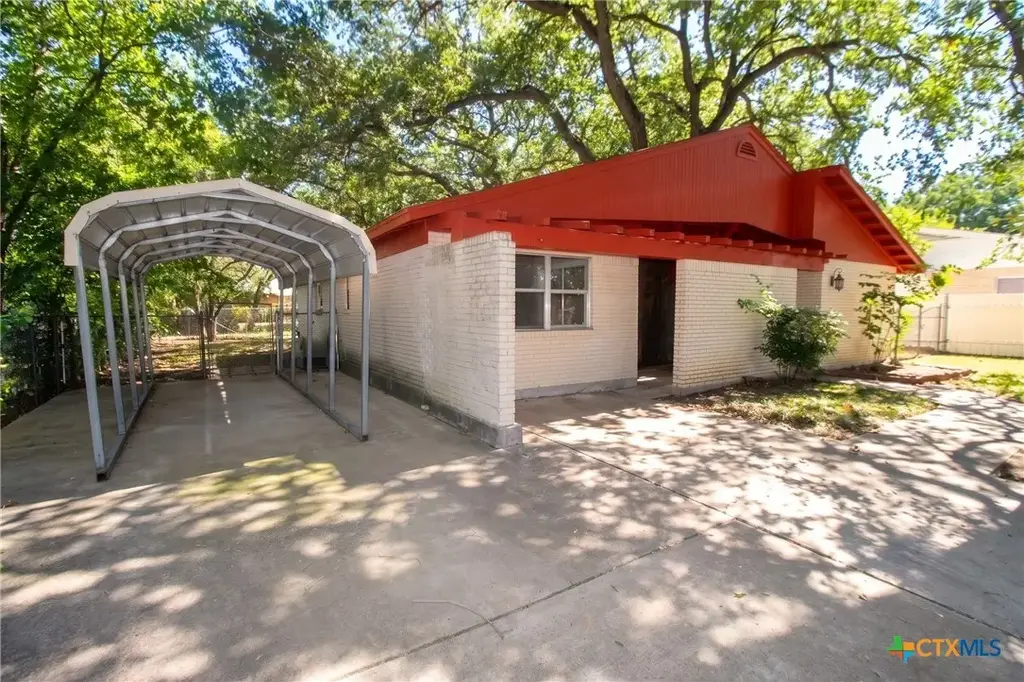 409 Oak Street, Copperas Cove