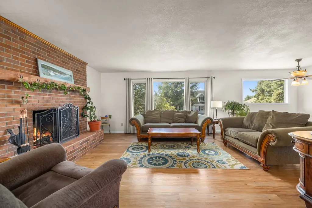 1019 12th Street W, Columbia Falls