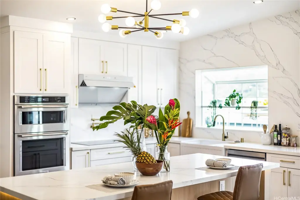 7211 Aipo Place, Honolulu