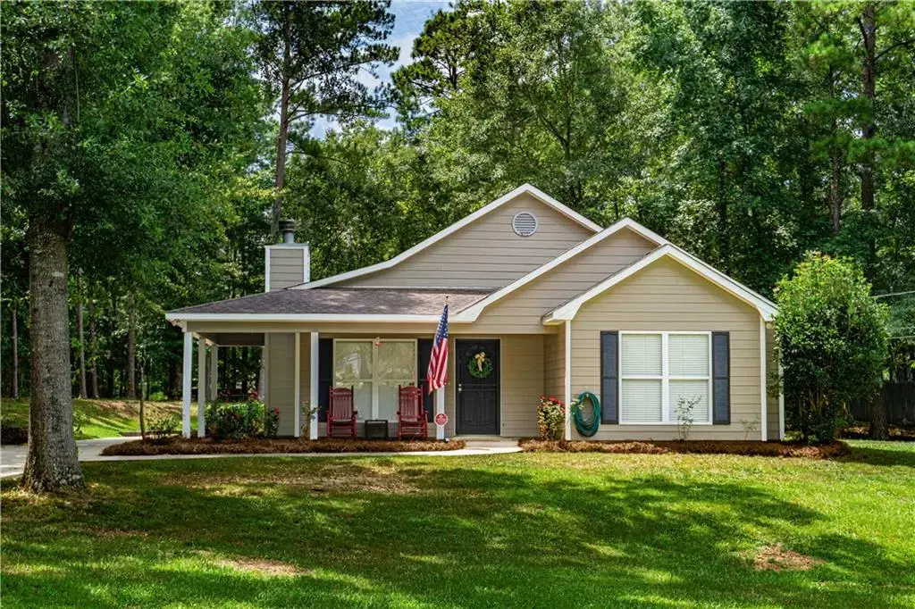 191 Lee Road 2040, Phenix City