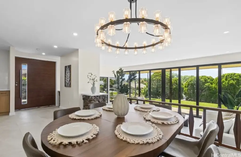 3942 Kaualio Place, Honolulu