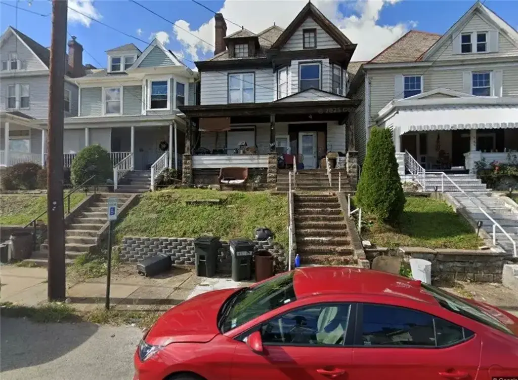 987 Thompson Avenue , Donora