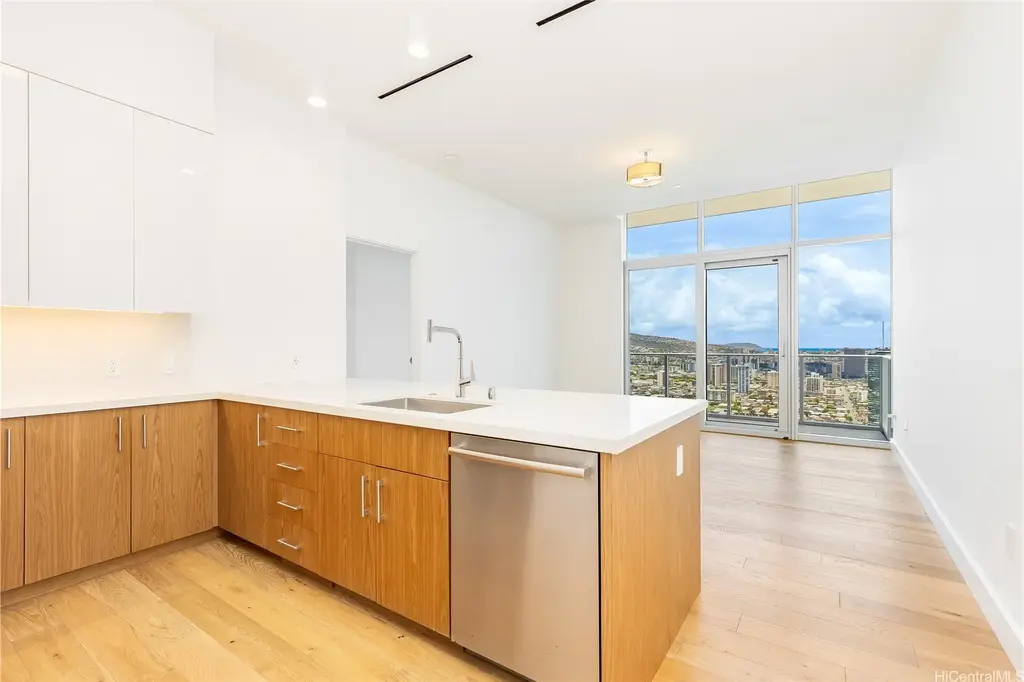 629 Keeaumoku Street # 4105, Honolulu