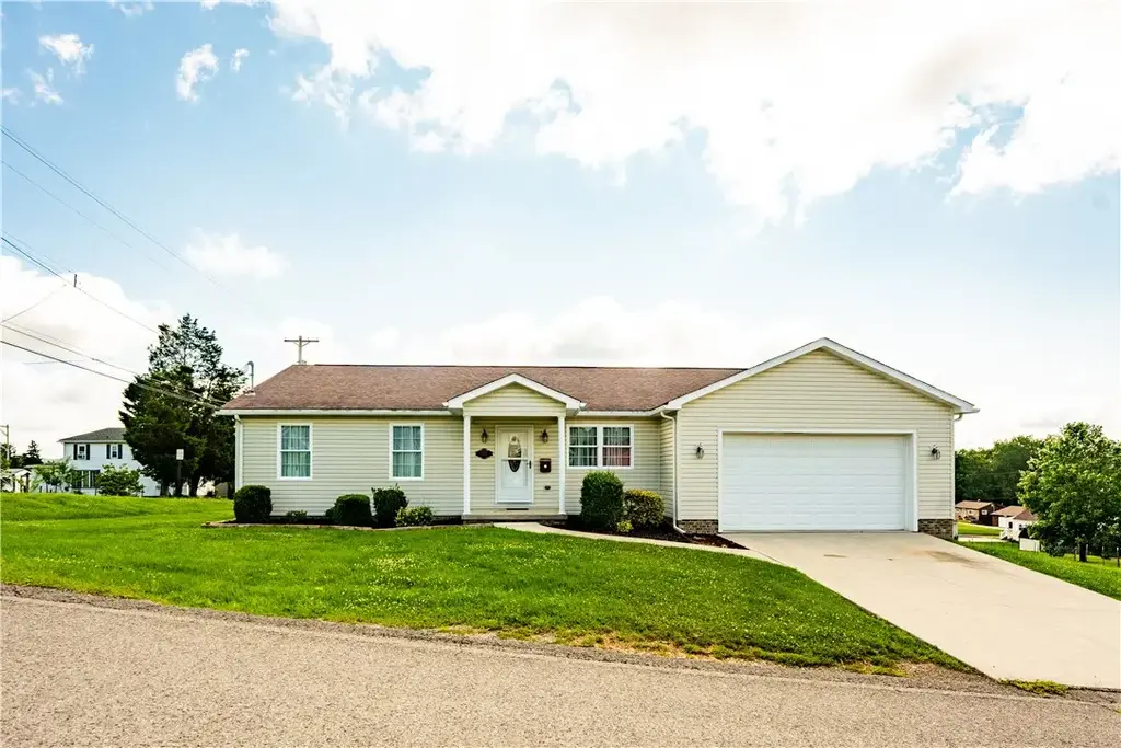 312 16th Avenue, Patterson