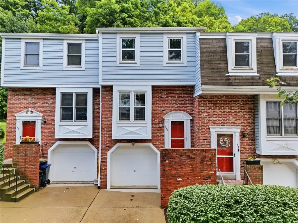 141 Spruce Court, Ross