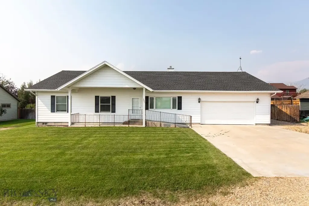 521 Tolson Lane, Sheridan