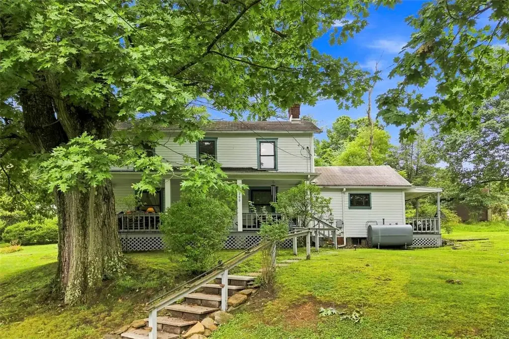 3100 Snowden Road , South Park
