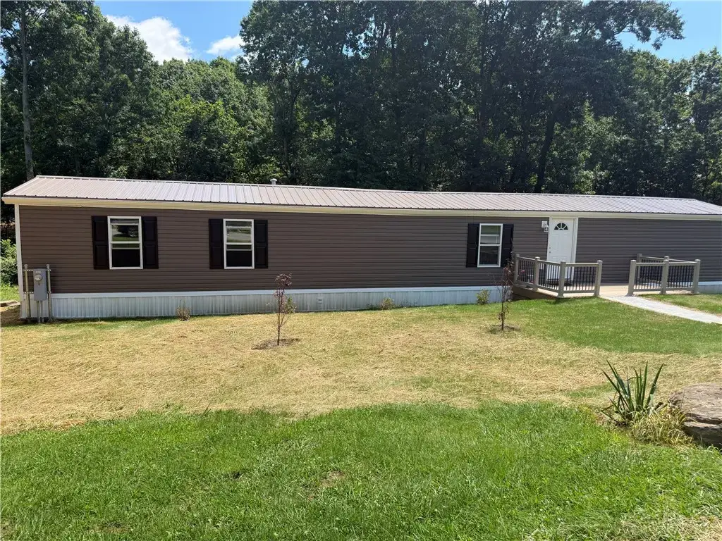 232 Sunny Hill Drive, Adams