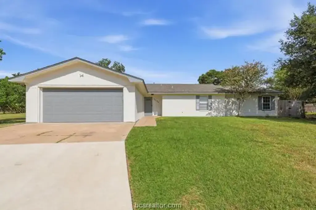 3518 Greenridge Circle, Bryan