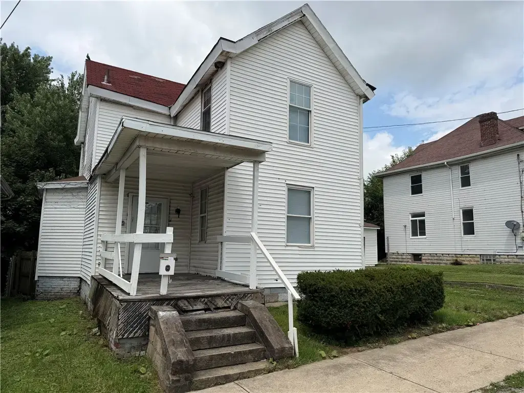61 Cleveland Avenue , Uniontown
