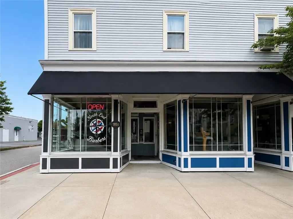 1191 Main St, West Warwick
