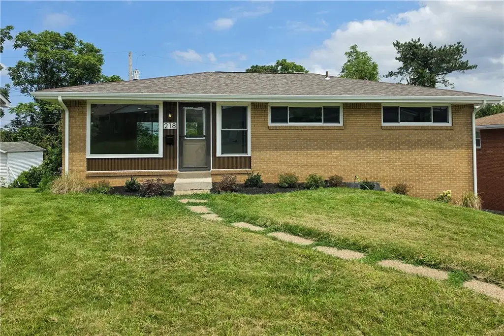218 Garden City Drive , Monroeville