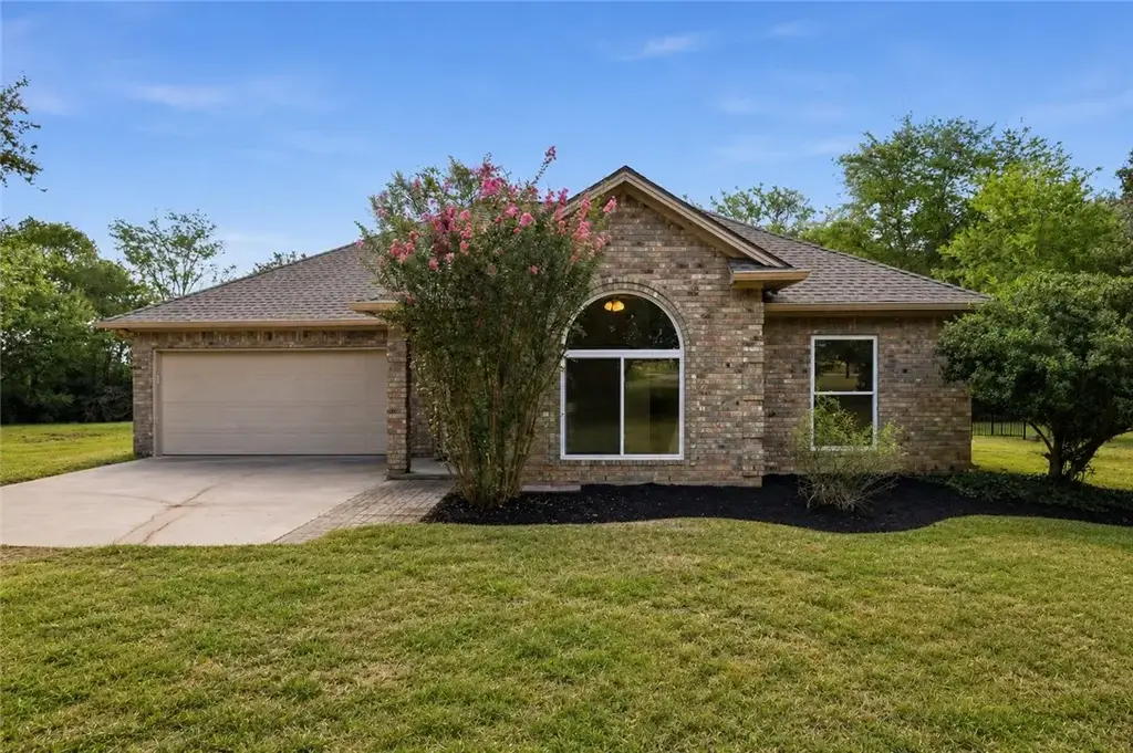 5810 Dilly Shaw Tap Road, Bryan
