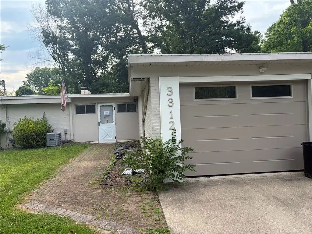 3312 Windgate Drive , Murrysville