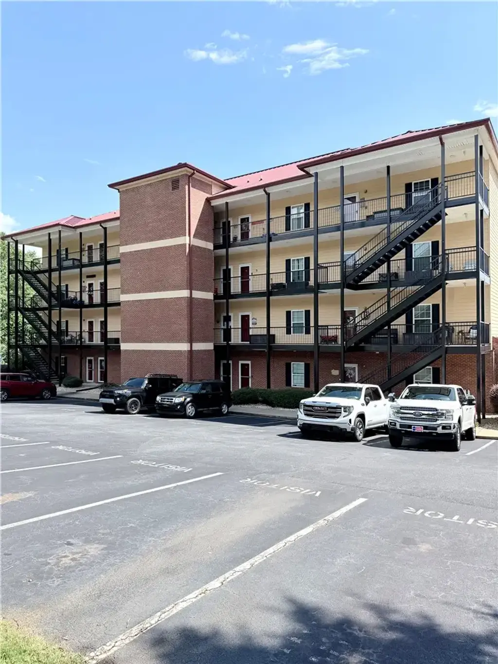111 Lee Rd 802 234, Valley