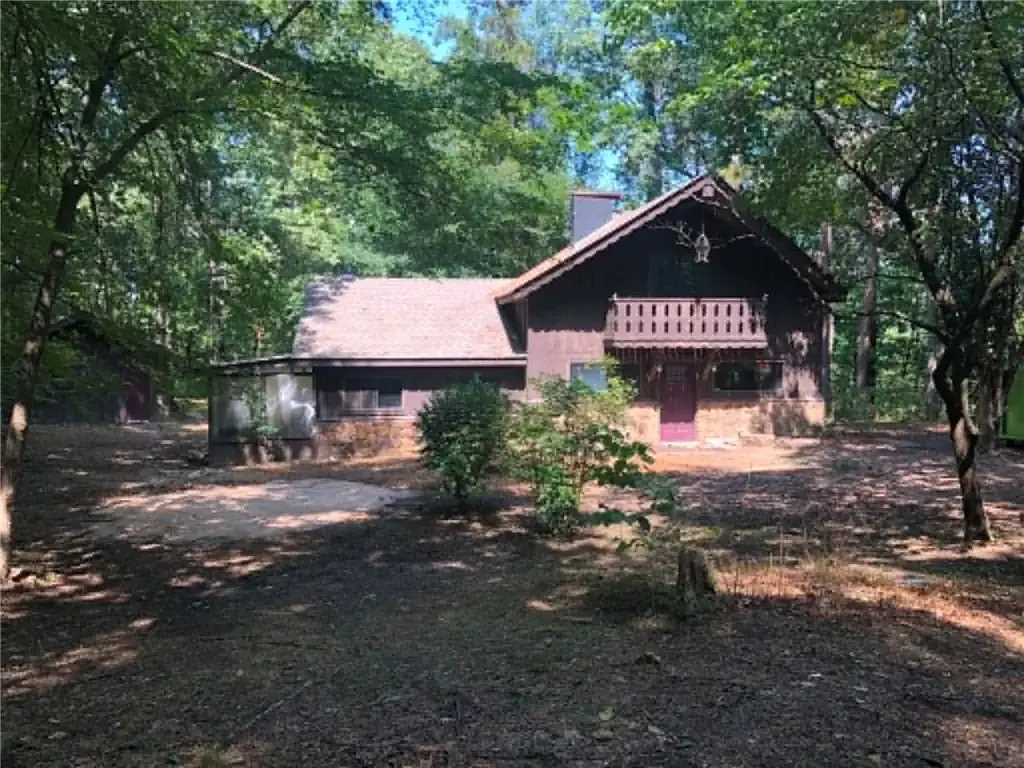 261 Steep Lane, Russellville