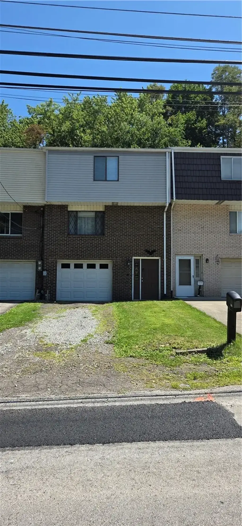 319 Mckee Road , N Versailles