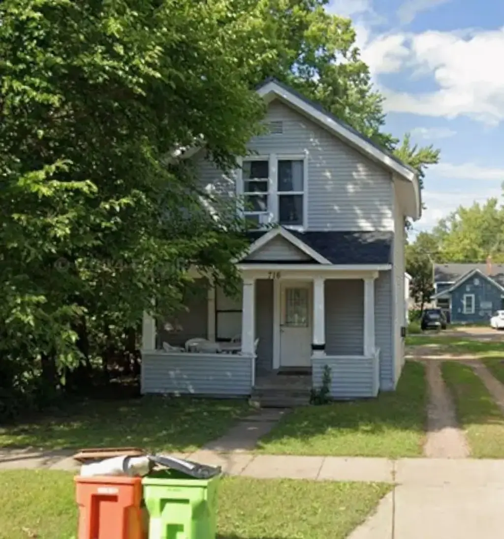 716 Niagara Street, Eau Claire
