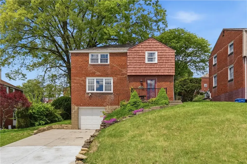 1107 Girard Road , Whitehall