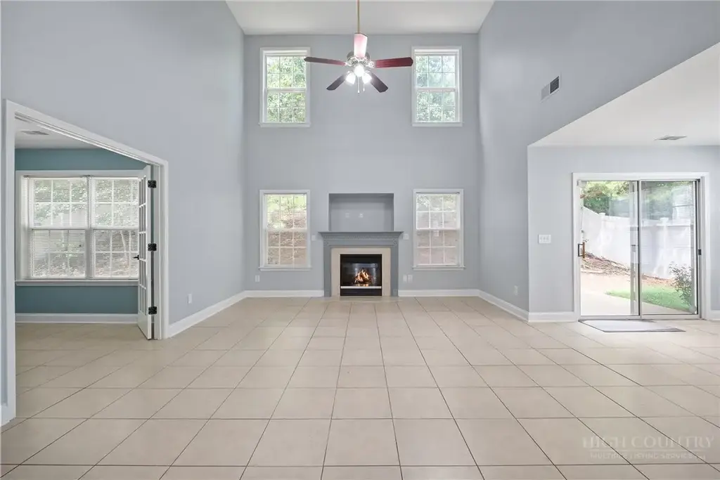 2646 Amber Crest Drive, Gastonia
