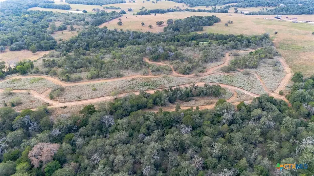 3695 E Hwy 97, Gonzales