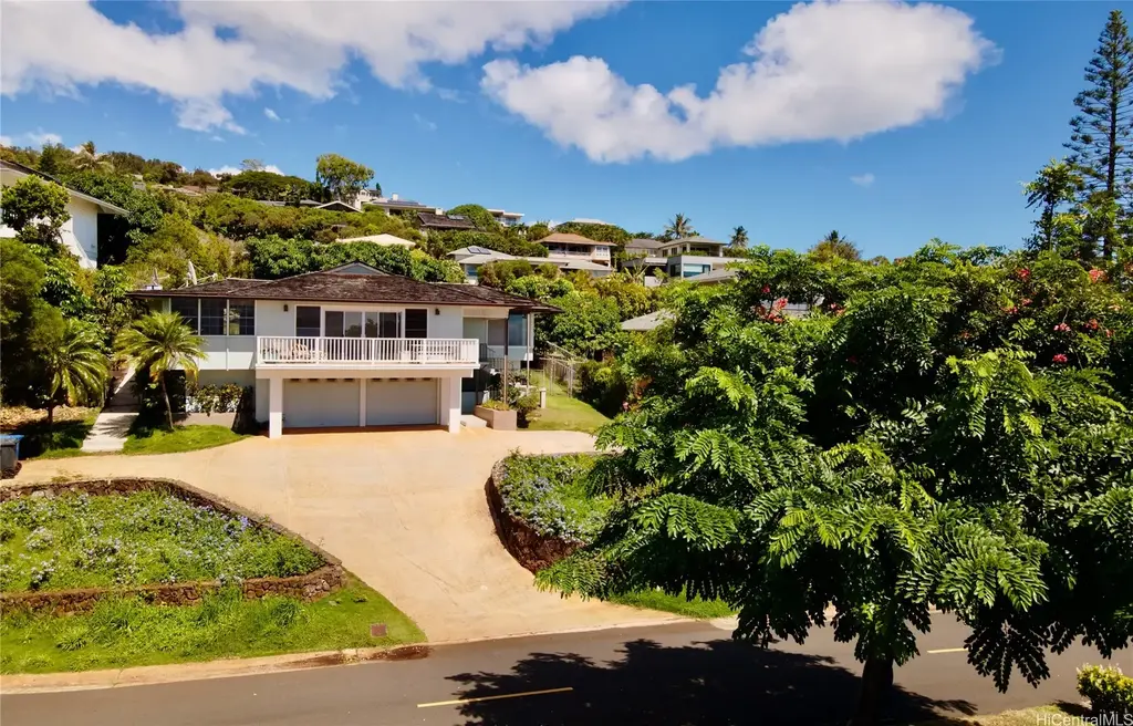 4812 Matsonia Drive, Honolulu
