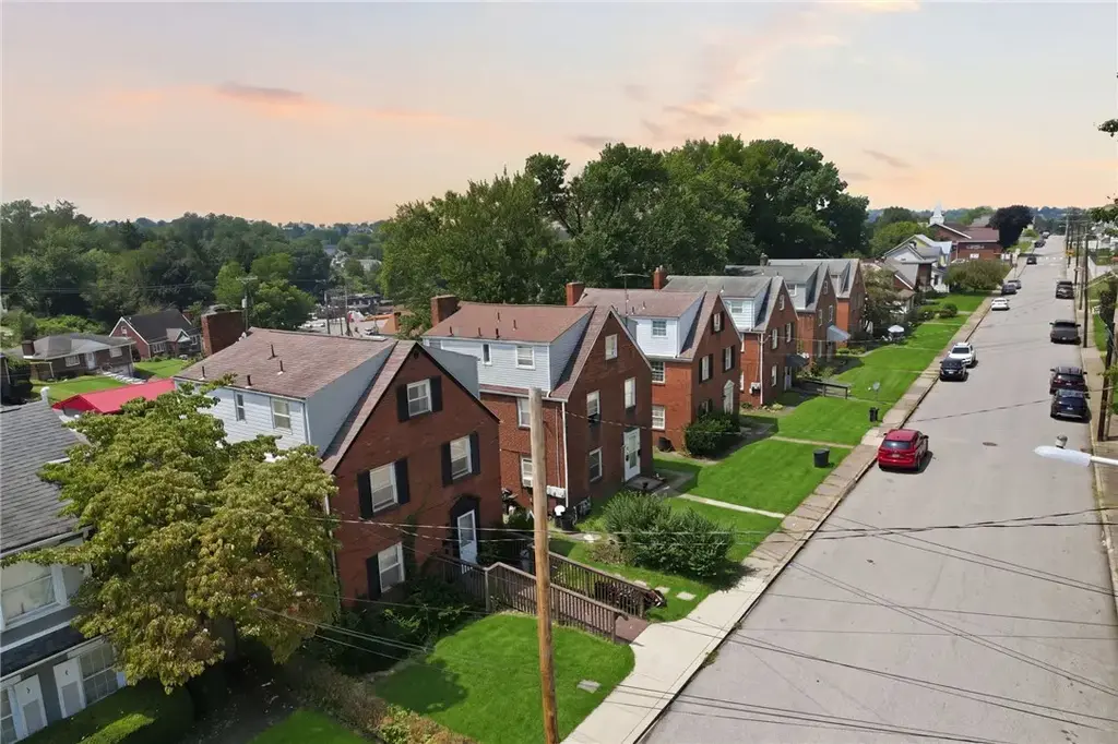 1018-1032/1038-1040 Summit Street , McKeesport