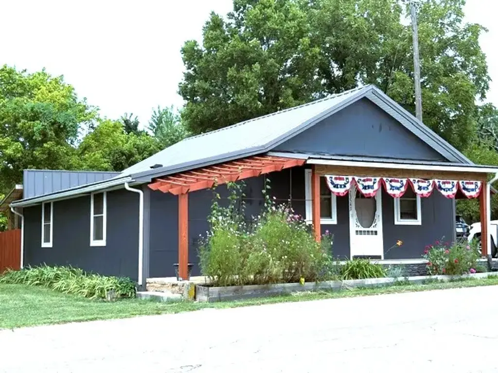 23543 Old Highway 65, Omaha